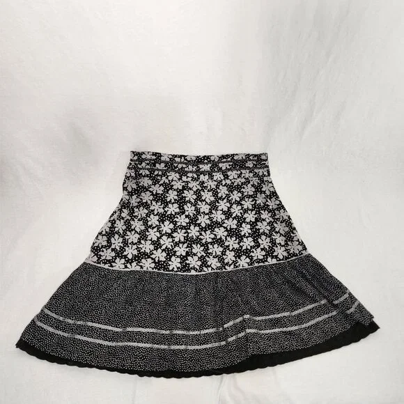 Vintage SOYA Cottagecore Flounce Black/Gray 2-Printed Skirt Size 40/8 Exc. Cond. - Picture 4 of 16